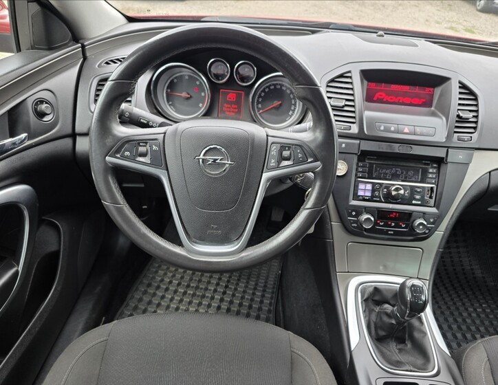 Opel Insignia 13