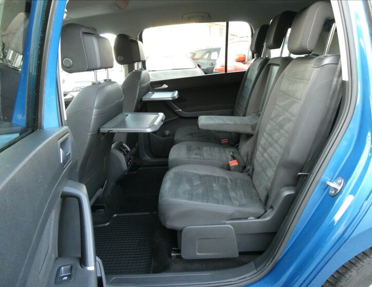 Volkswagen Touran MPV 1,2 l 81 kw