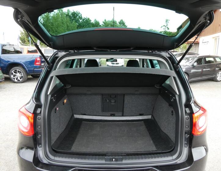 Volkswagen Tiguan 17