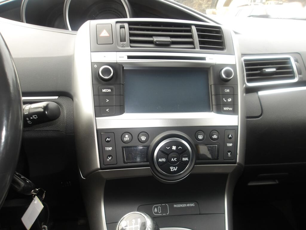 Toyota Verso MPV 1,6 l 82 kw