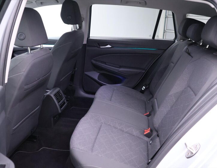 Volkswagen Golf Kombi 1,5 l 110 kw