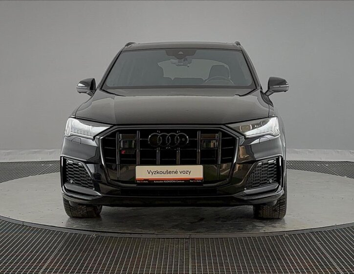 Audi SQ7 Kombi 4,0 l 320 kw