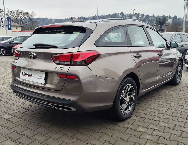 Hyundai i30 Kombi 1,5 l 81 kw