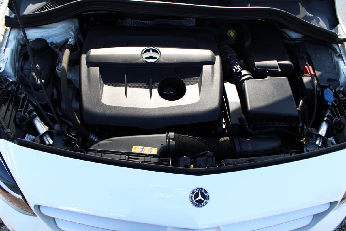 Mercedes-Benz Třídy B MPV 1,5 l 80 kw