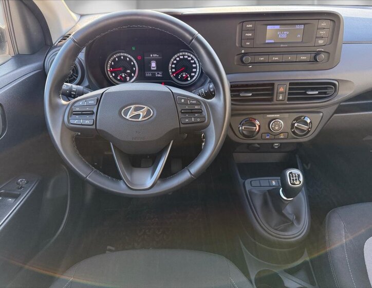 Hyundai i10 Hatchback 998,0 49 kw