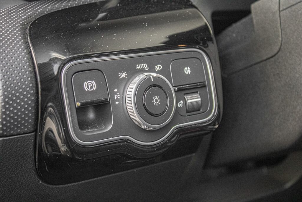 Mercedes-Benz CLA Kombi 2,0 l 321 kw