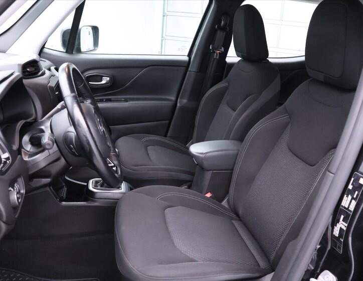 Jeep Renegade SUV 999,0 88 kw