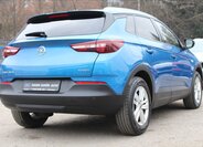 Opel Grandland X SUV 1,2 l 96 kw