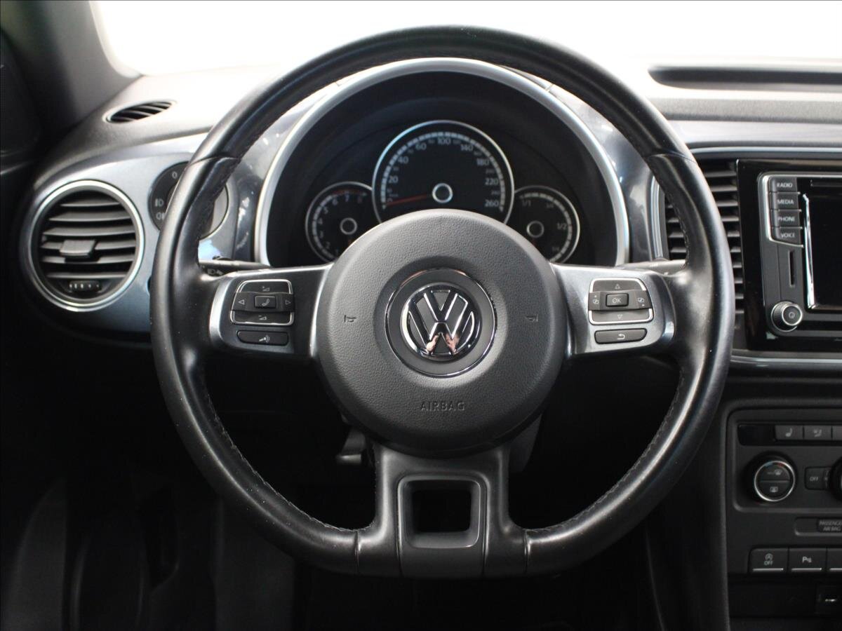 Volkswagen Beetle Hatchback 1,2 l 77 kw