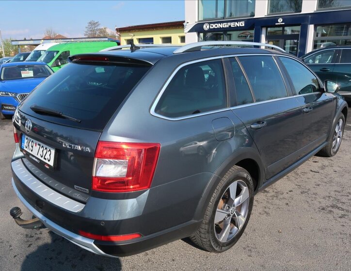 Škoda Octavia Kombi 2,0 l 110 kw