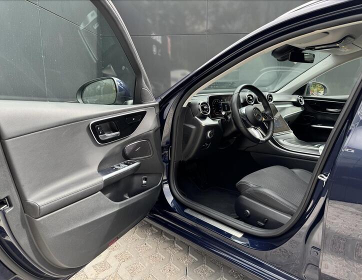 Mercedes-Benz Třídy C 10