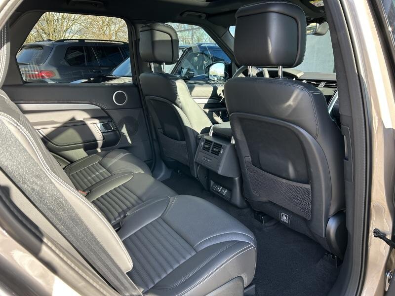 Land Rover Discovery SUV 3,0 l 221 kw