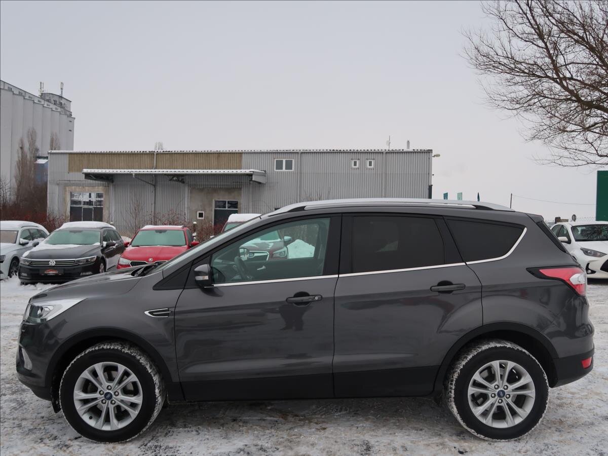 Ford Kuga SUV 1,5 l 110 kw