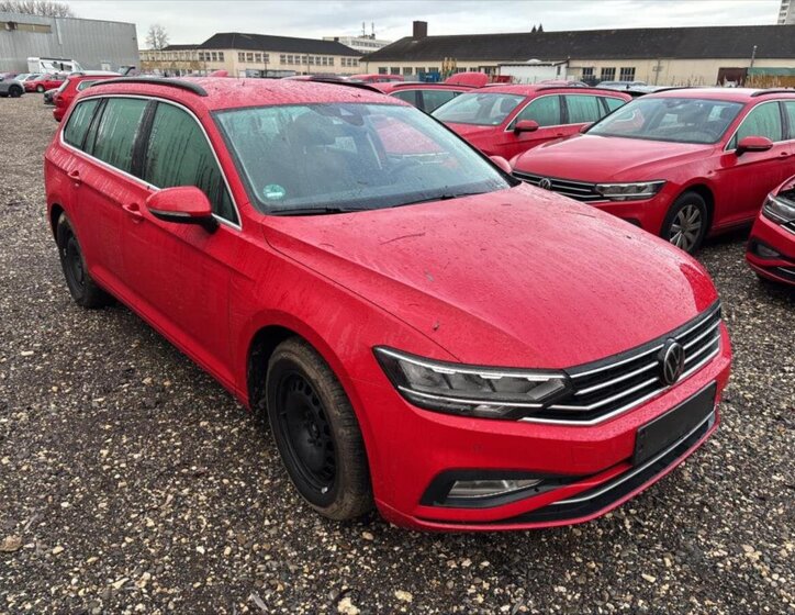 Volkswagen Passat Kombi 2,0 l 90 kw