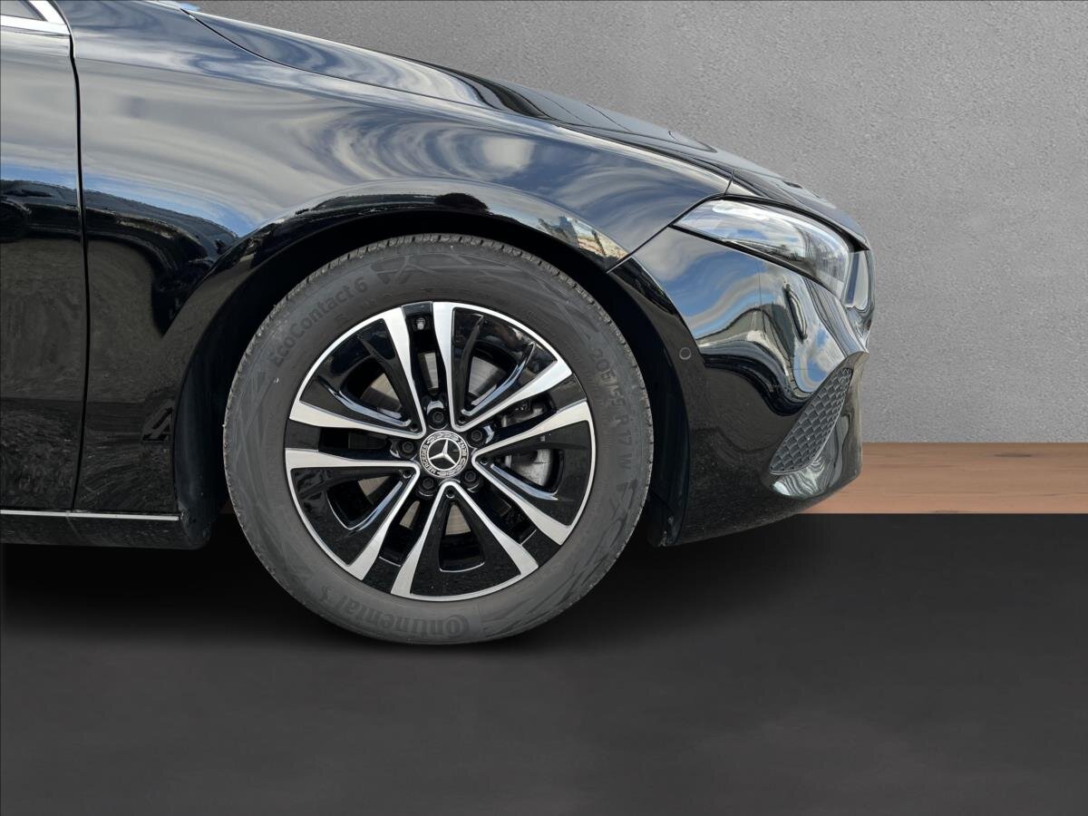 Mercedes-Benz Třídy A Hatchback 1,3 l 100 kw