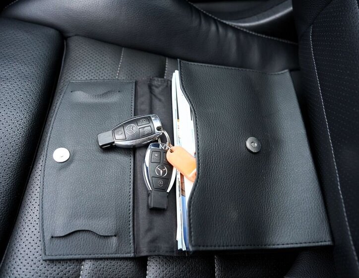 Mercedes-Benz Třídy C 42