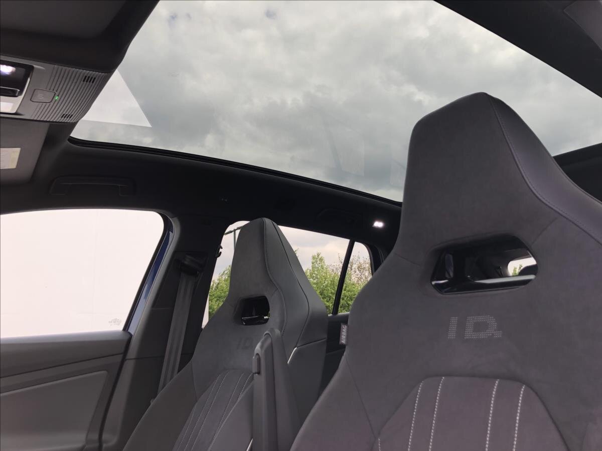 Volkswagen ID.4 Kombi 0,0 195 kw