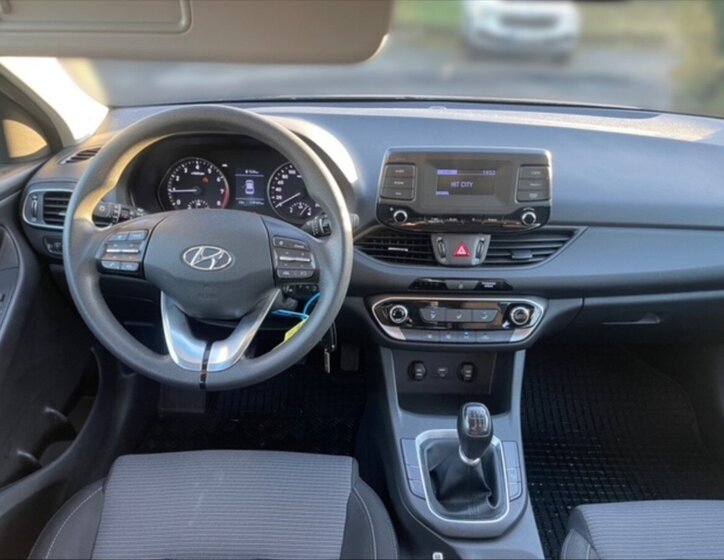 Hyundai i30 9