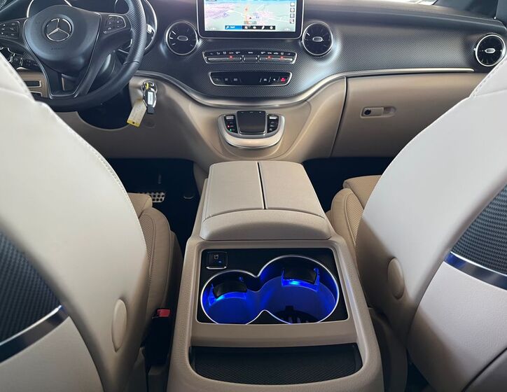 Mercedes-Benz Třídy V 27