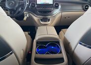 Mercedes-Benz Třídy V 27