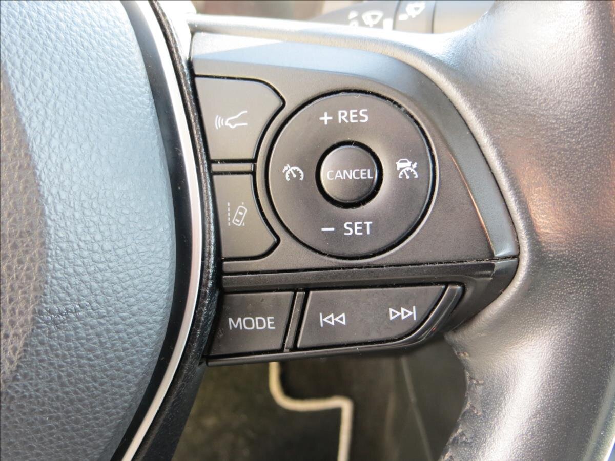 Toyota Corolla Sedan 1,8 l 72 kw