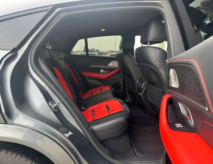 Mercedes-Benz GLE SUV 3,0 l 320 kw