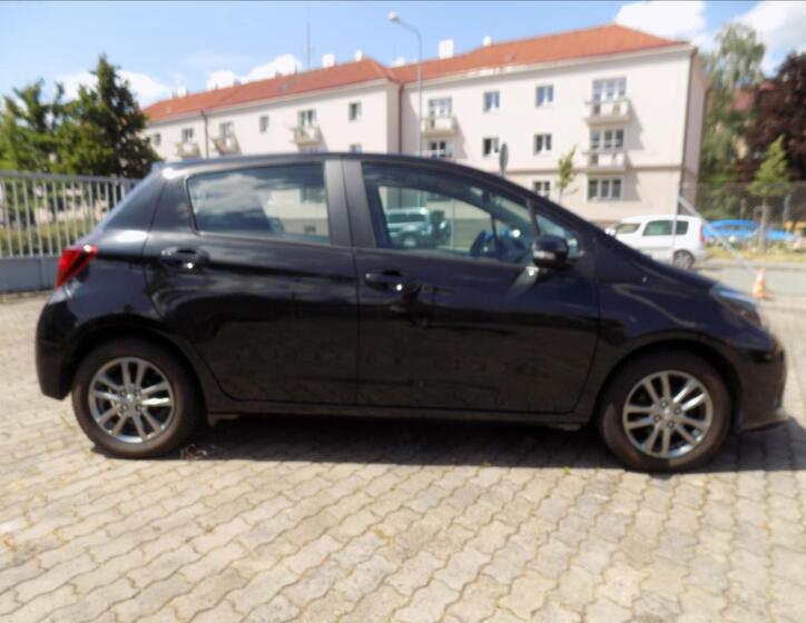 Toyota Yaris 3