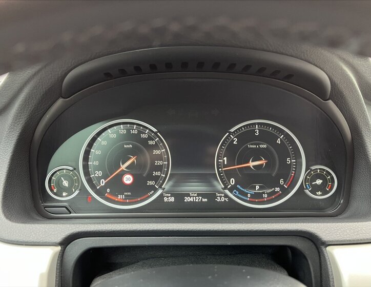 BMW Řada 5 Sedan / Limuzína 3,0 l 190 kw