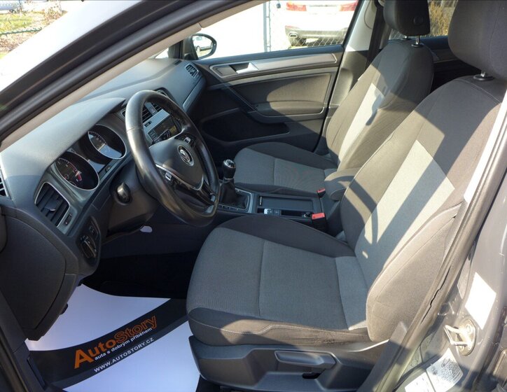 Volkswagen Golf Hatchback 1,2 l 63 kw