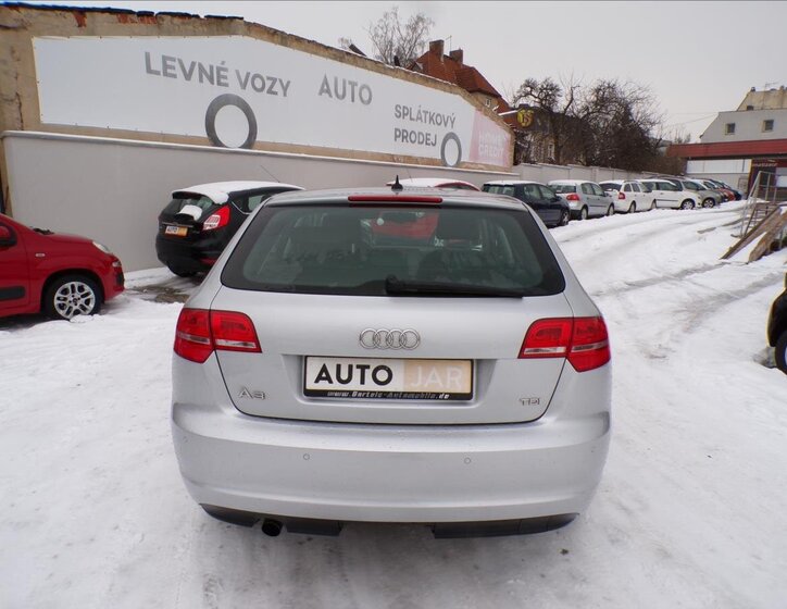 Audi A3 Hatchback 1,6 l 77 kw