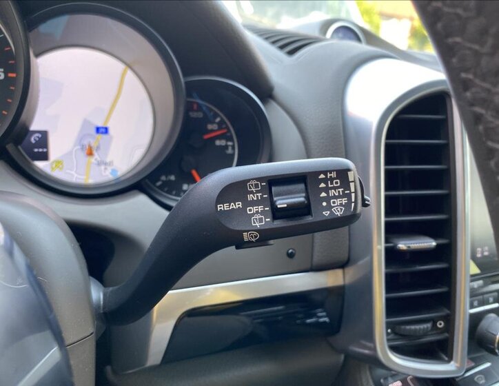 Porsche Cayenne SUV / Terénní 3,0 l 184 kw