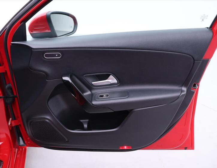 Mercedes-Benz Třídy A 10