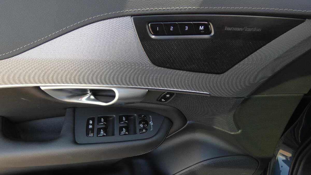 Volvo XC90 SUV / Terénní 2,0 l 173 kw