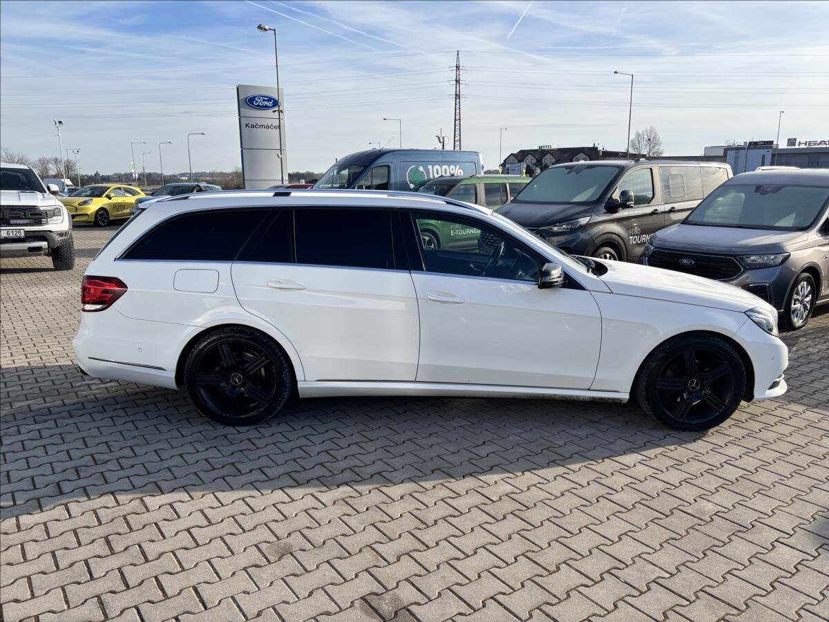 Mercedes-Benz Třídy E Kombi 2,1 l 125 kw