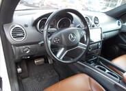 Mercedes-Benz Třídy M 25