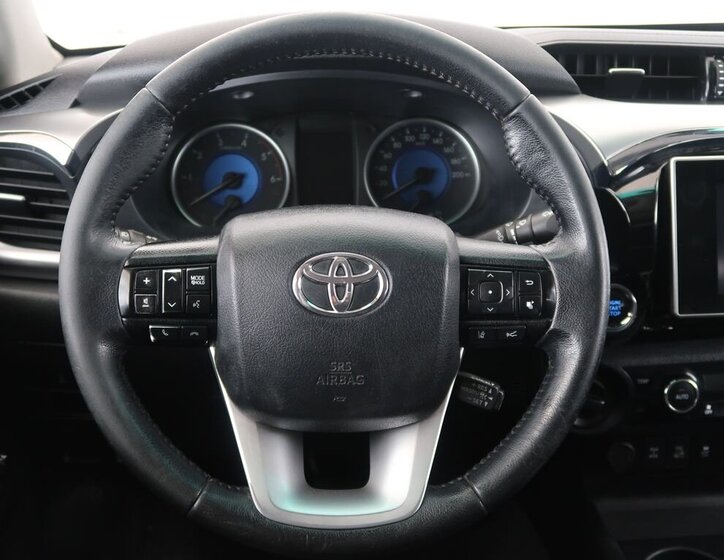 Toyota Hilux Pick-up 2,4 l 110 kw