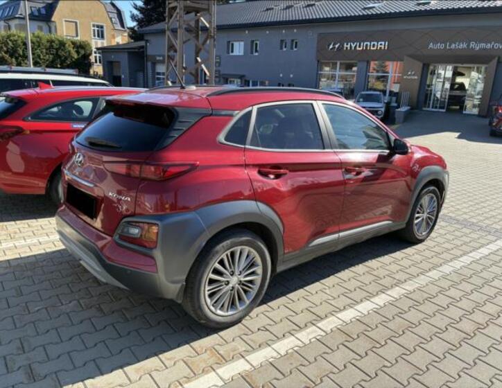 Hyundai Kona 5