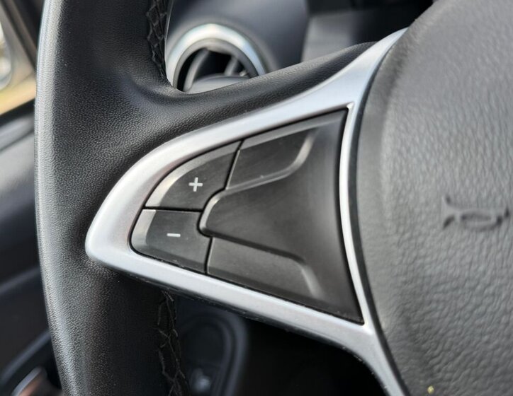 Dacia Duster SUV / Terénní 1,6 l 84 kw