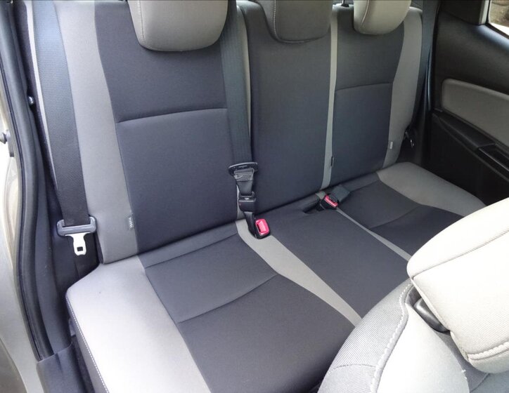 Toyota Yaris Kombi 1,3 l 73 kw