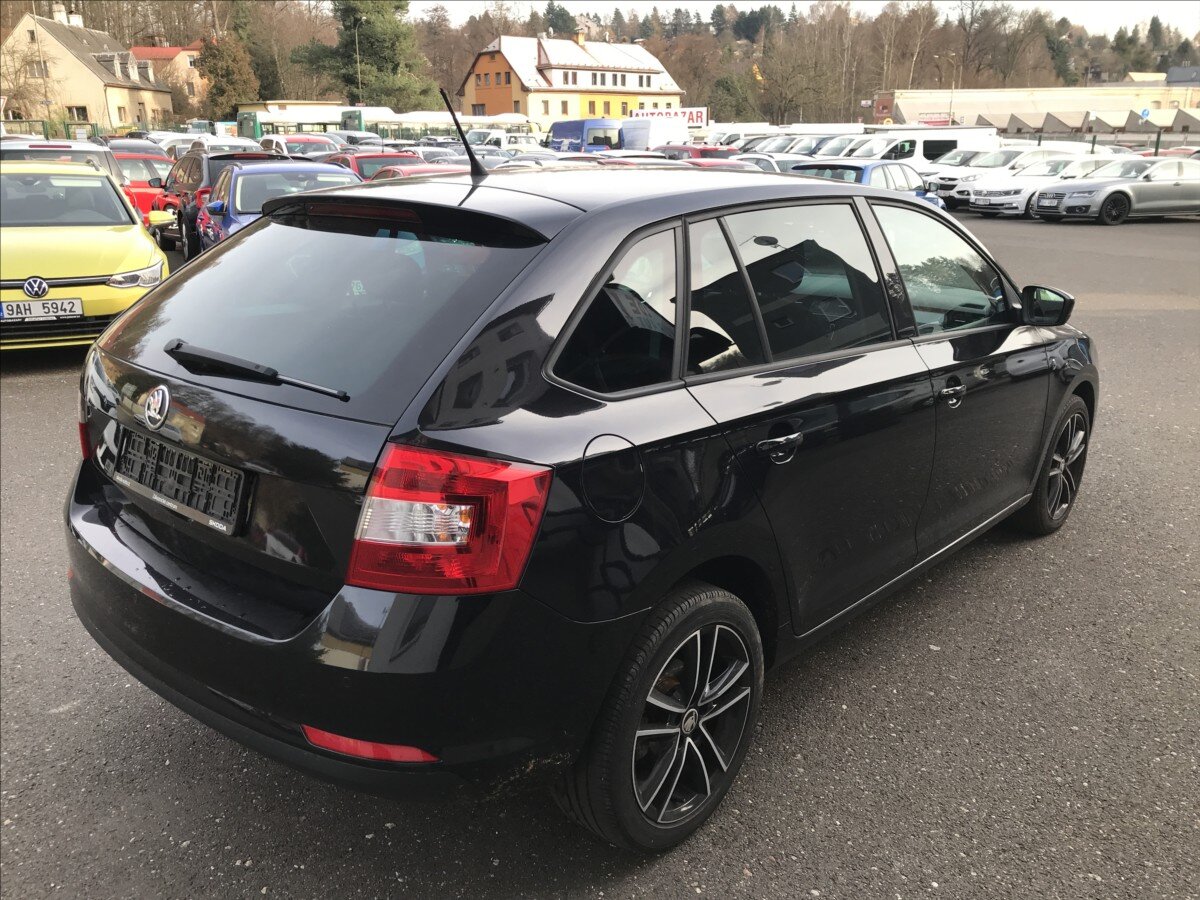 Škoda Rapid