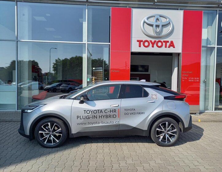 Toyota C-HR SUV 2,0 l 145 kw