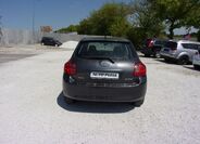 Toyota Auris 7