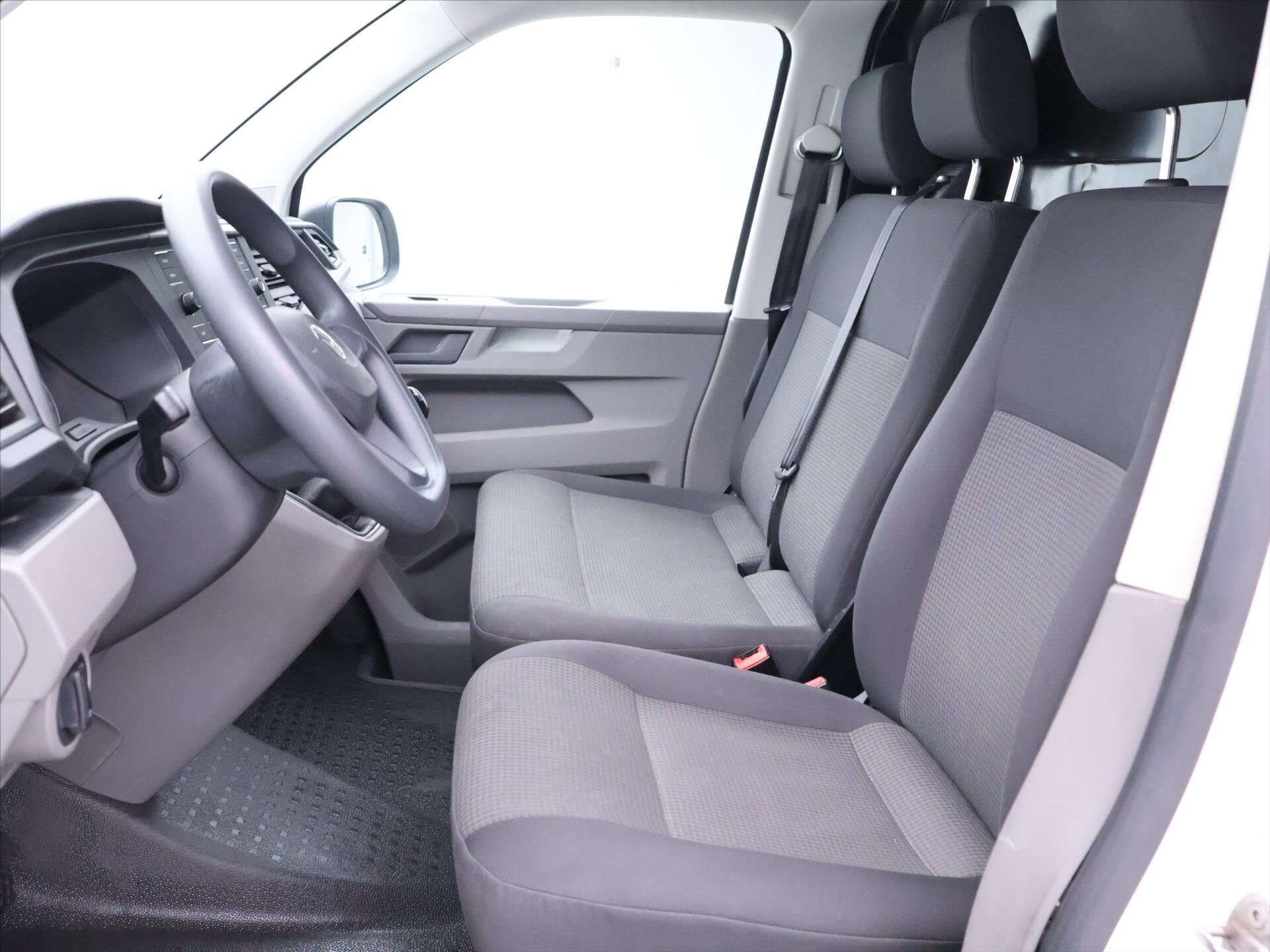 Volkswagen Transporter Ostatní 2,0 l 66 kw