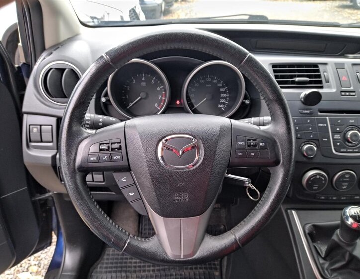 Mazda 5 13