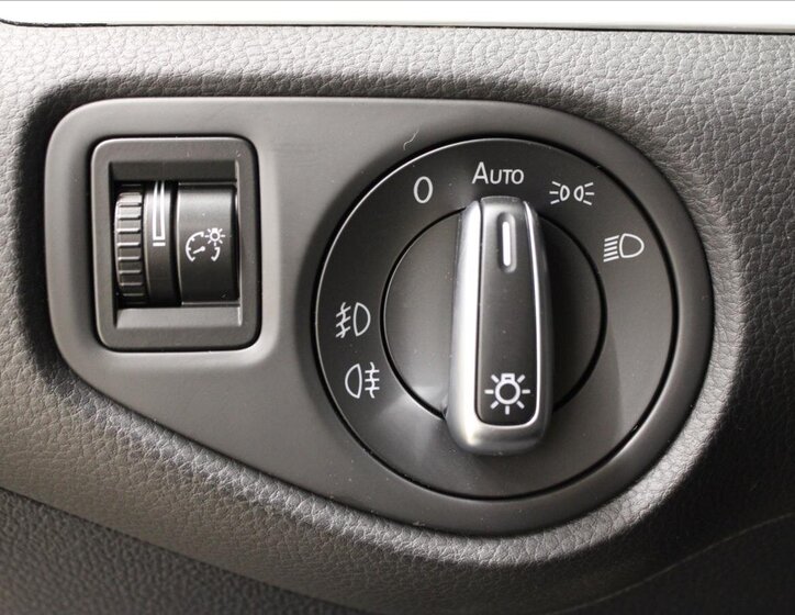 Volkswagen Sharan 16