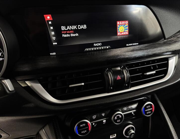 Alfa Romeo Stelvio 20