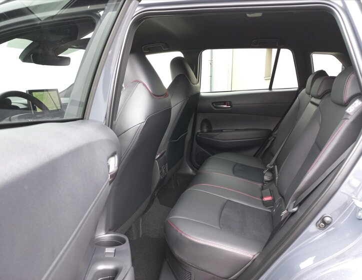 Toyota Corolla Cross CUV 0,0 132 kw