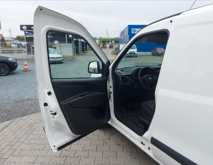Fiat Dobló cargo Ostatní 1,4 l 88 kw