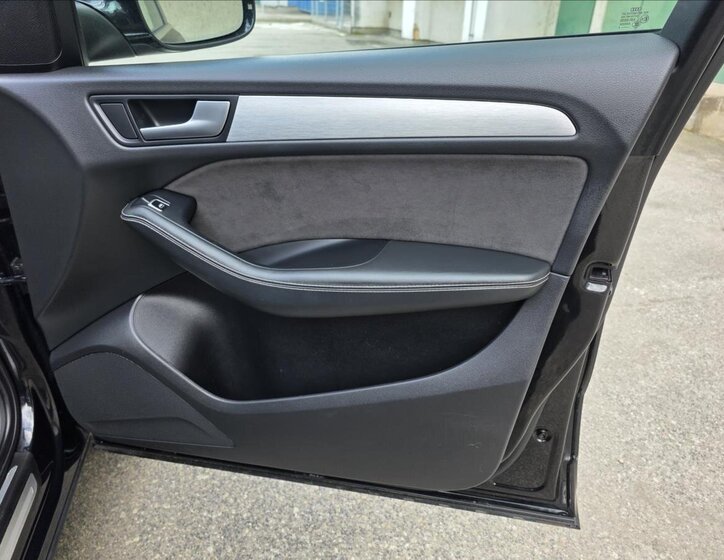 Audi Q5 SUV / Terénní 3,0 l 180 kw