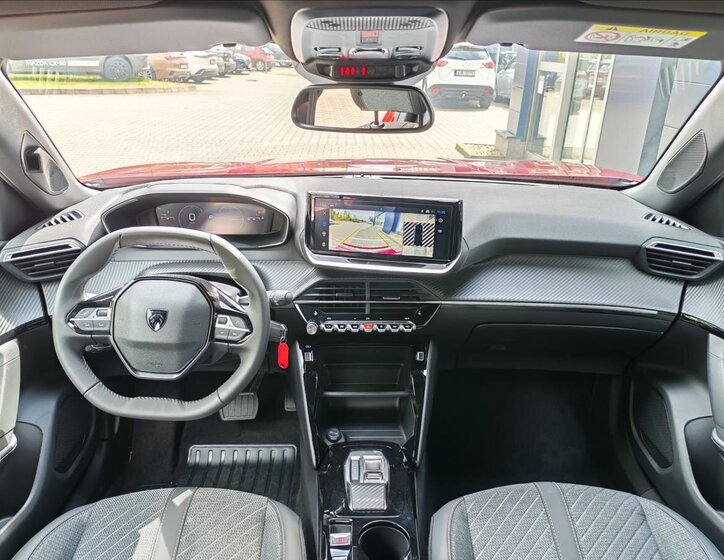 Peugeot 2008 SUV / Terénní 1,2 l 107 kw
